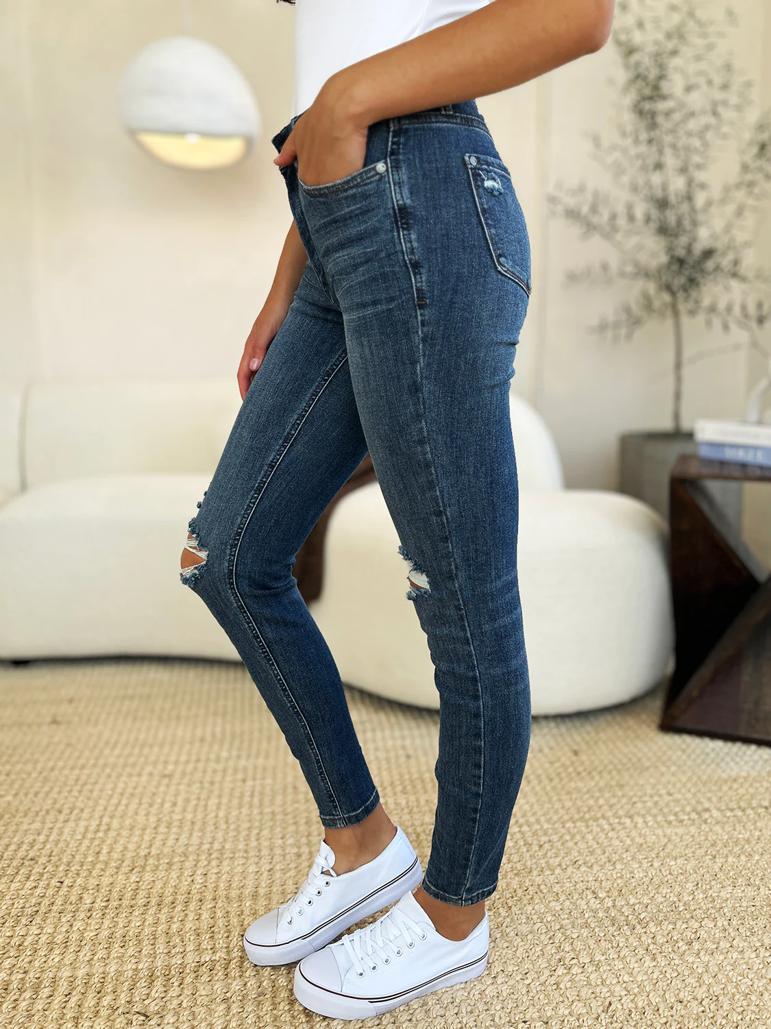 Judy Blue Full Size Mid Waist Distressed Slim Jeans - Lositime