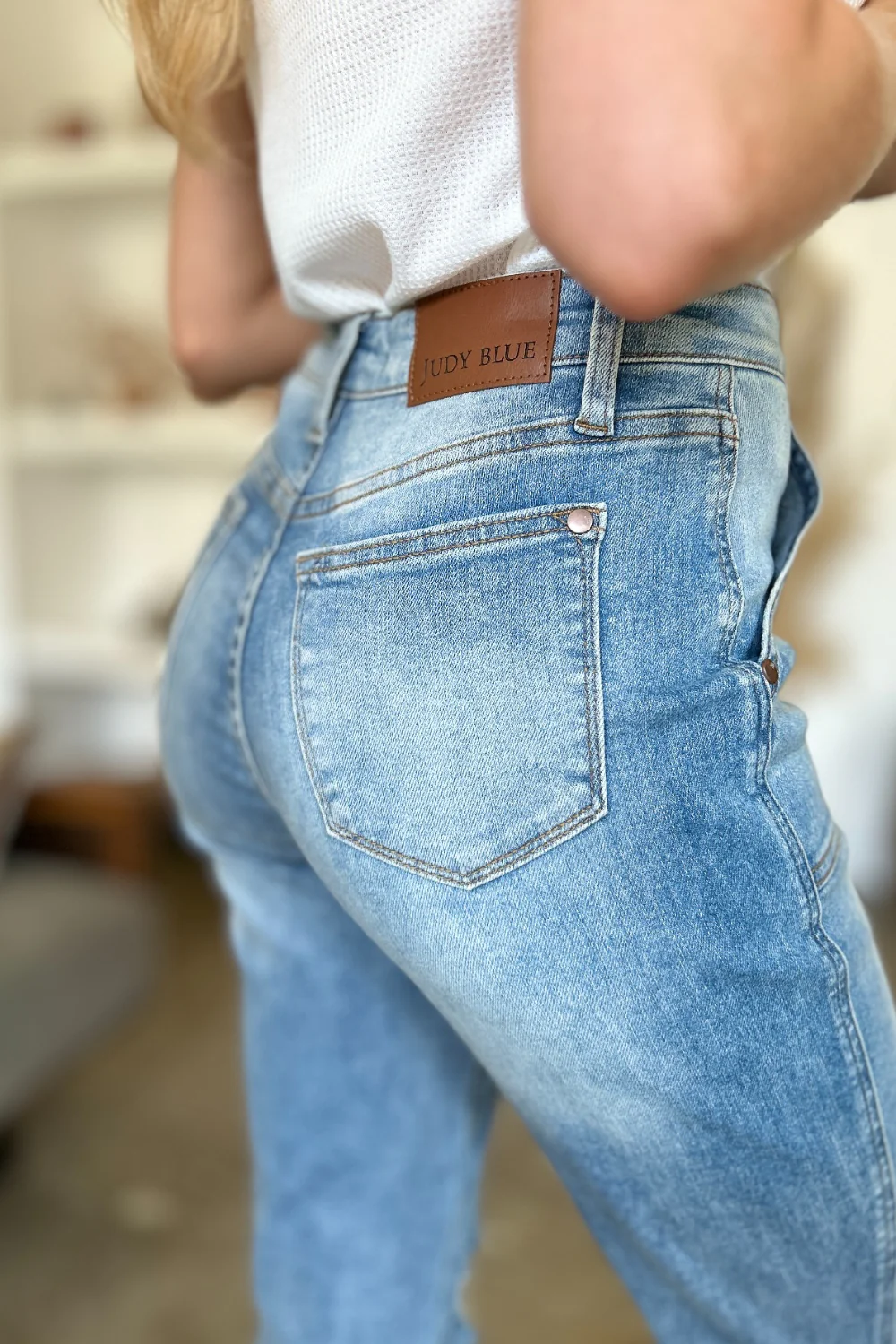 Judy Blue Full Size Distressed Straight Jeans with Patch Pockets - Lositime