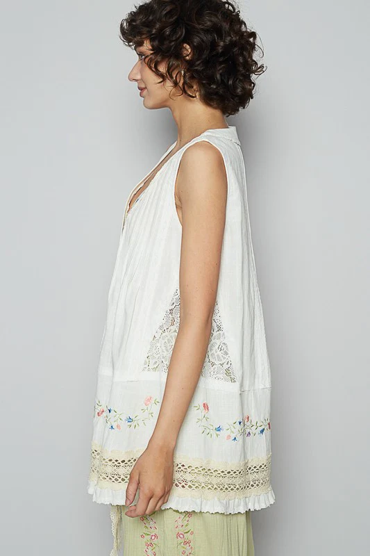 POL Embroidered Lace Detail V-Neck Sleeveless Top - Lositime