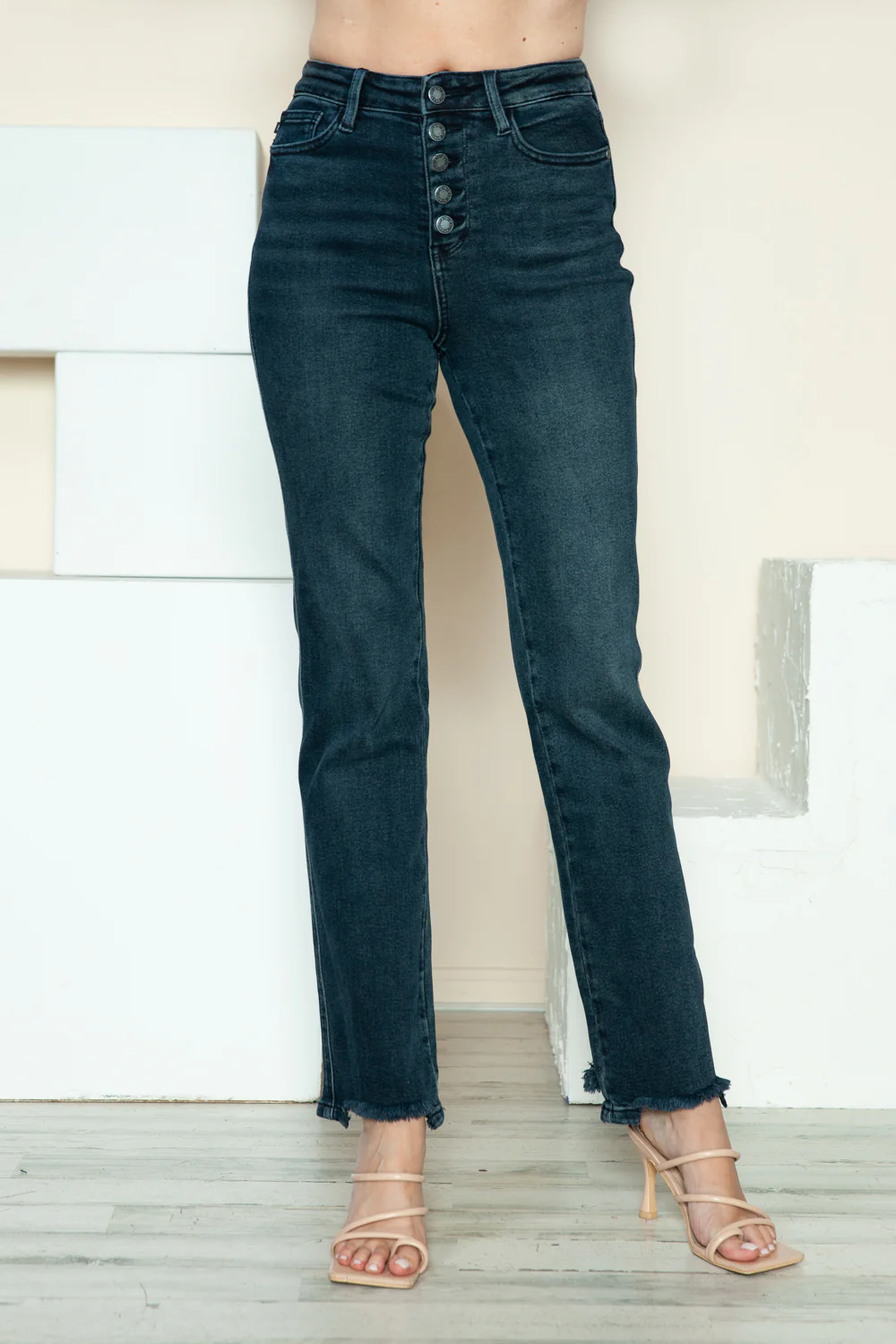 Judy Blue Full Size Button Fly Hem Destroy Straight Jeans - Lositime