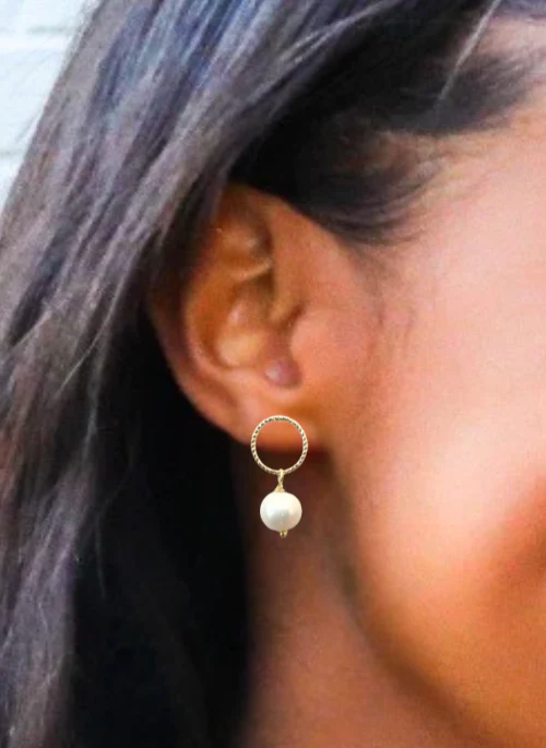 Dainty Circle Pearl Earrings Gold - Lositime